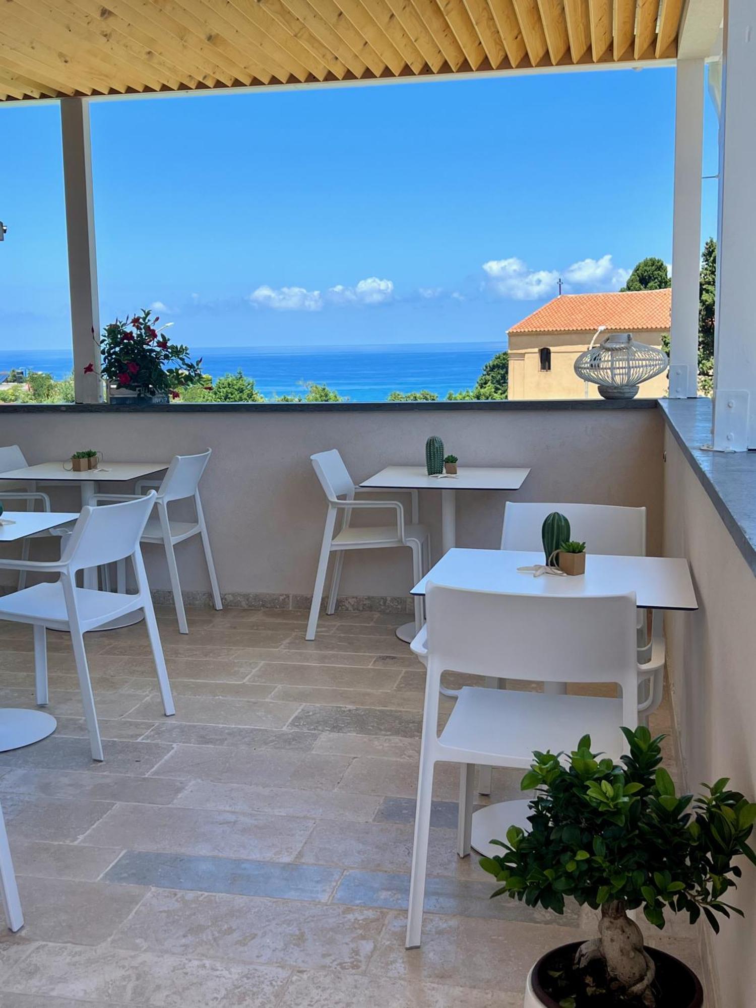 Hotel Kairos Tropea Exterior foto